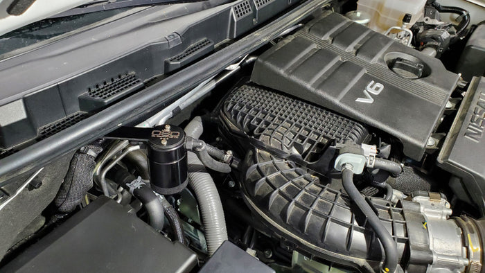 J&L 2022-2026 Nissan Frontier 3.8L V6 Passenger Side Oil Separator 3.0 - Black Anodized